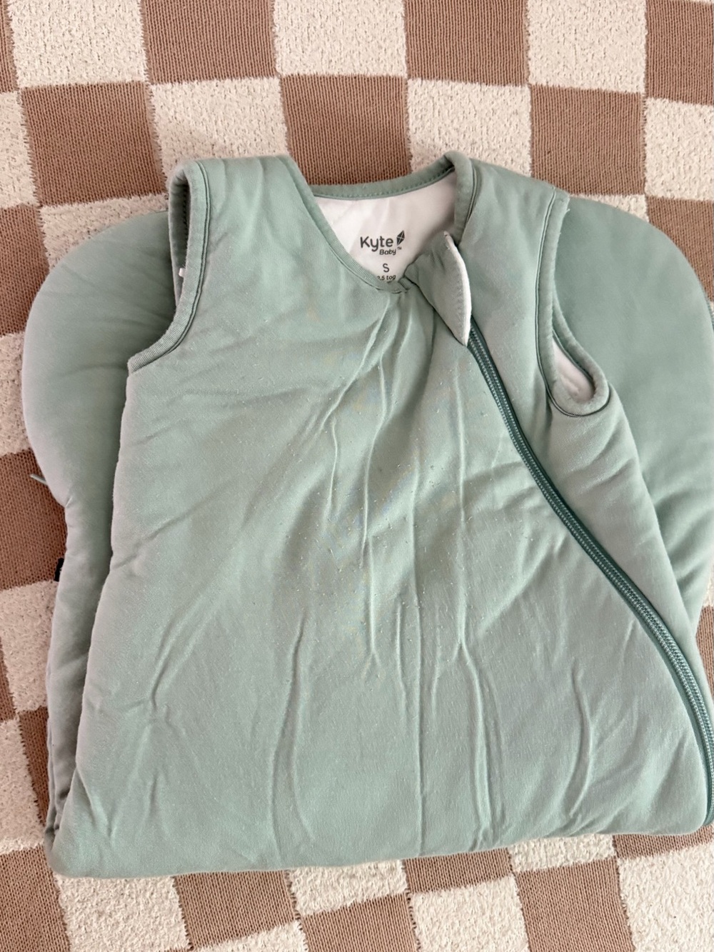 Kyte BABY Mint Green Sleeveless Sleep Sack - Soft Lightweight